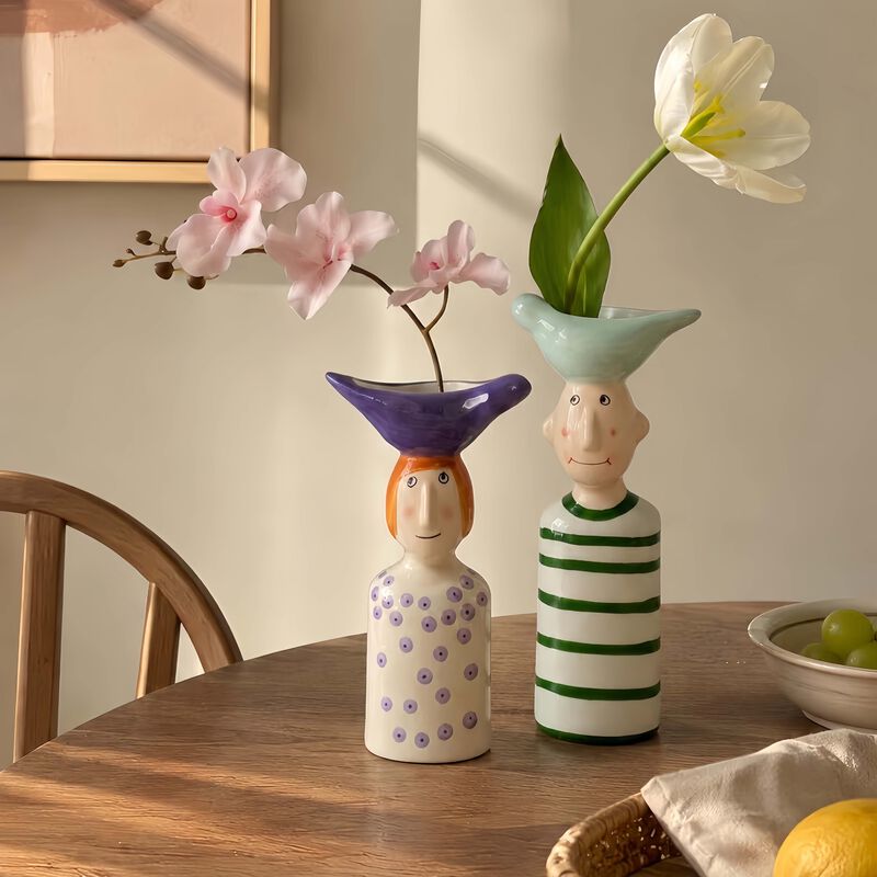 Couple Ceramic Flower Vase image number 9