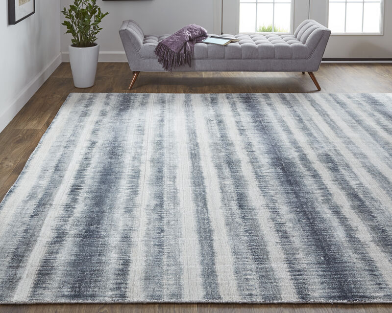 Mackay 8824F Ivory/Blue 8' x 10' Rug
