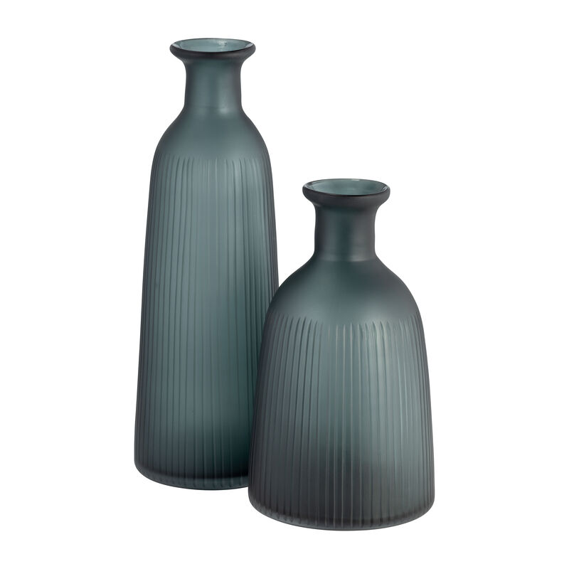 Glass 17"H Vase w/ Lid image number 5