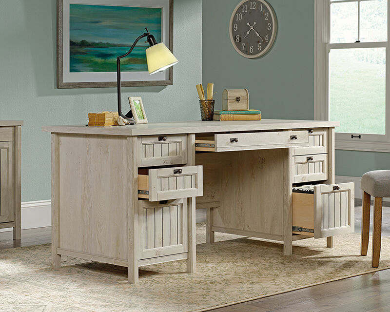 Costa Executive Desk
