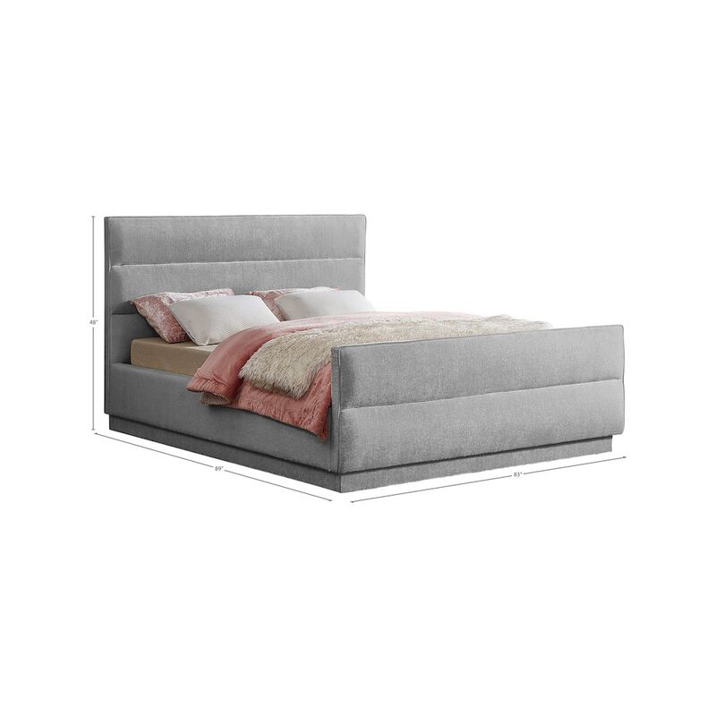 Meridian Furniture Paxton Grey Chenille Fabric King Bed