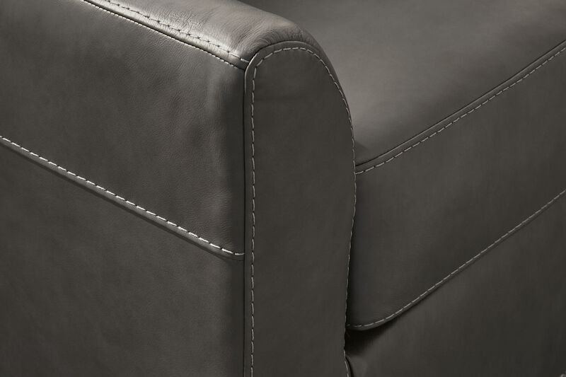 Valderno 2-Piece Sectional with Chaise image number 4