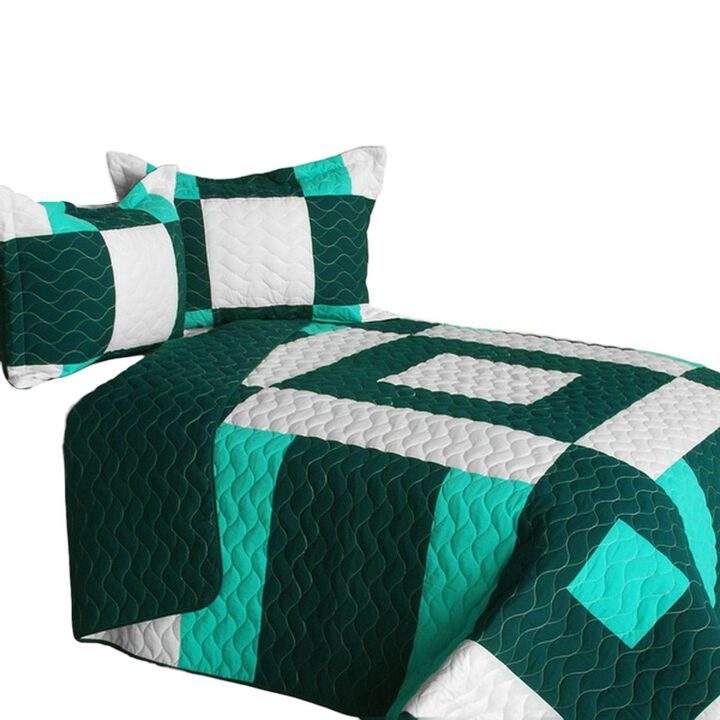 3 Piece Vermicelli Quilted Patchwork Quilt Set Vintage Fashion Collection