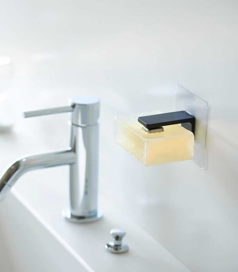 Traceless Adhesive Magnetic Soap Holder image number 1