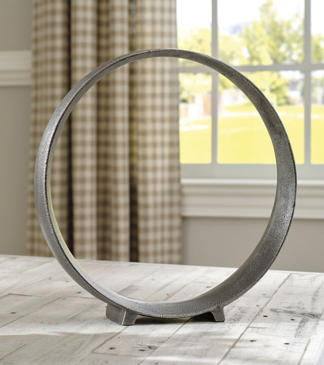 Ryandale Sculpture (Set of 2)
