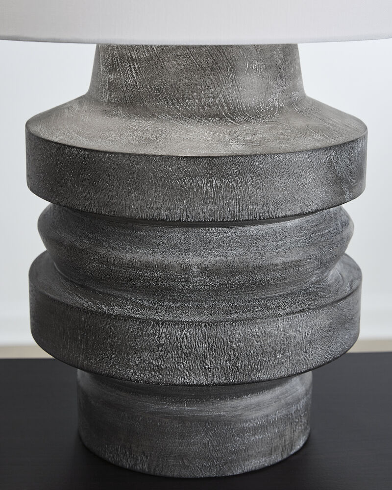 Wahida Table Lamp image number 2