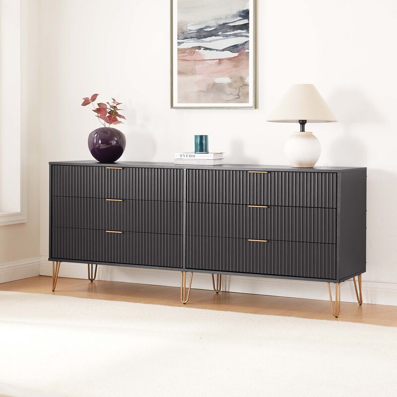 Dumbo Low Dresser in Black