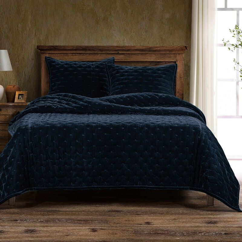 Stella Pintuck Blue Twin Quilt Set image number 1