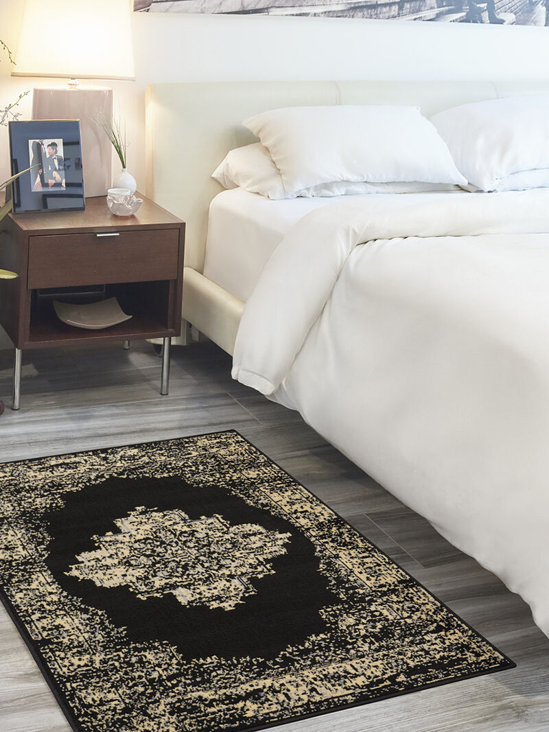 Grafix GRF14 Black 3' x 5' Rug