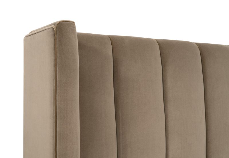 Chandler Bed image number 2