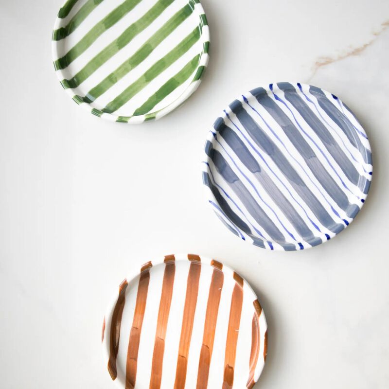 Simple Striped Ceramic Plate image number 4