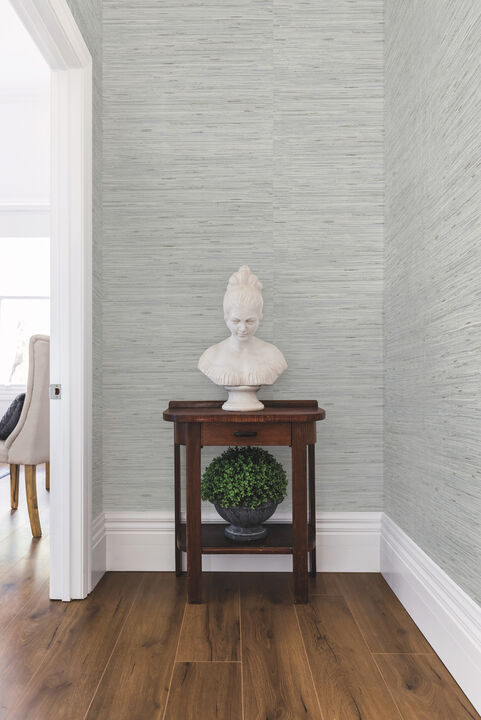 Lustrous Grasscloth Silver Wallpaper (Set of 2)