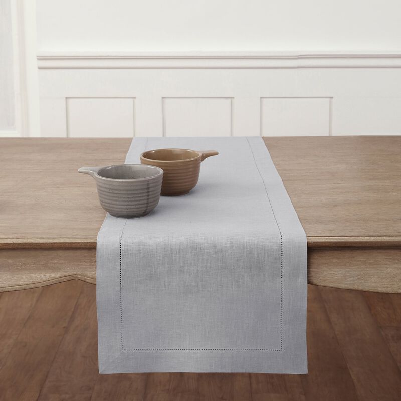 Christmas Linen Tablecloth - Fete, Solino Home