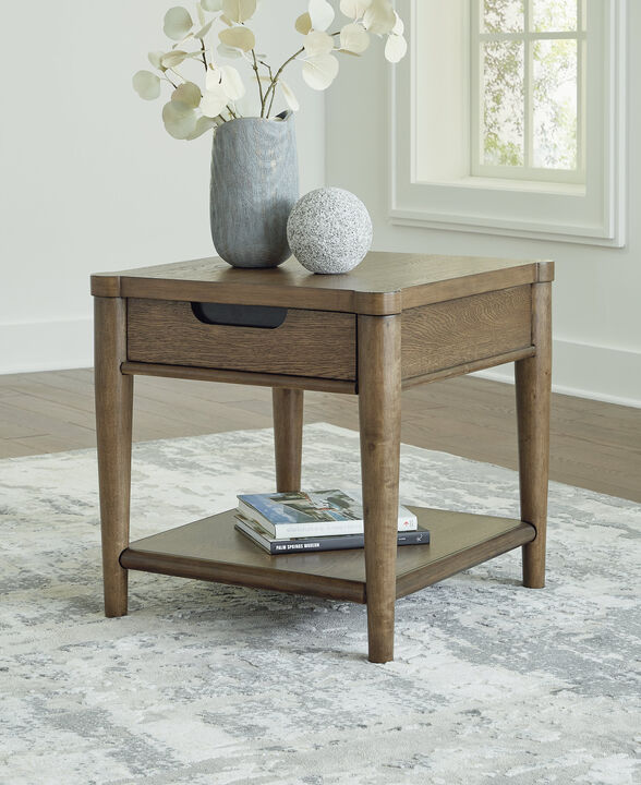 Roanhowe End Table