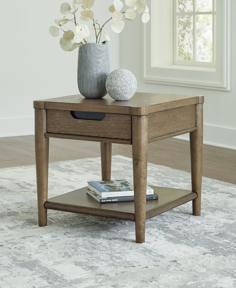 Roanhowe End Table image number 1