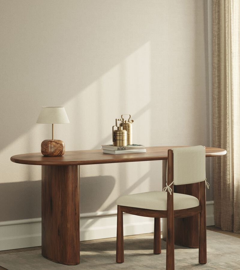 Ovale Dining Table