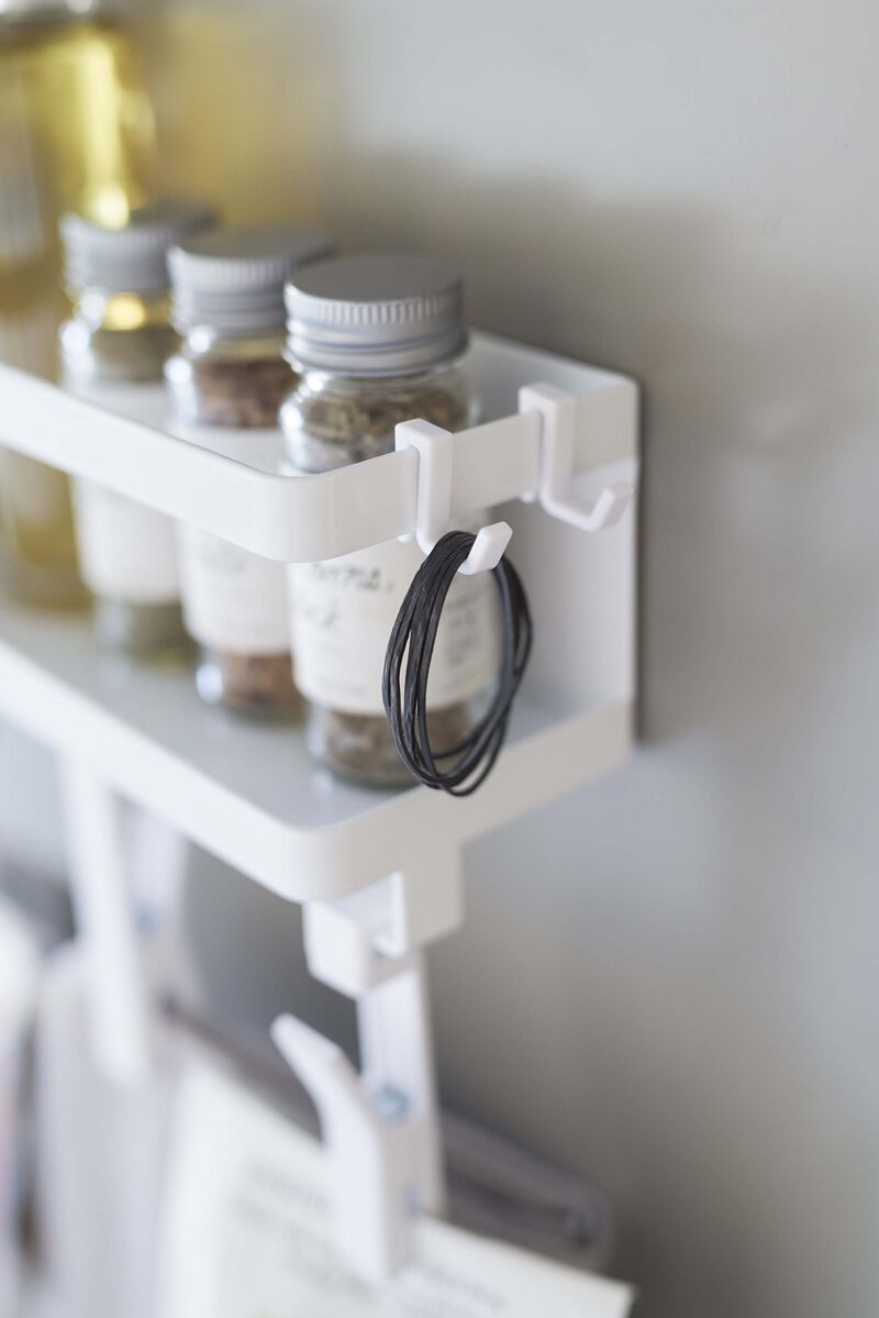Magnetic Organizer with Clips