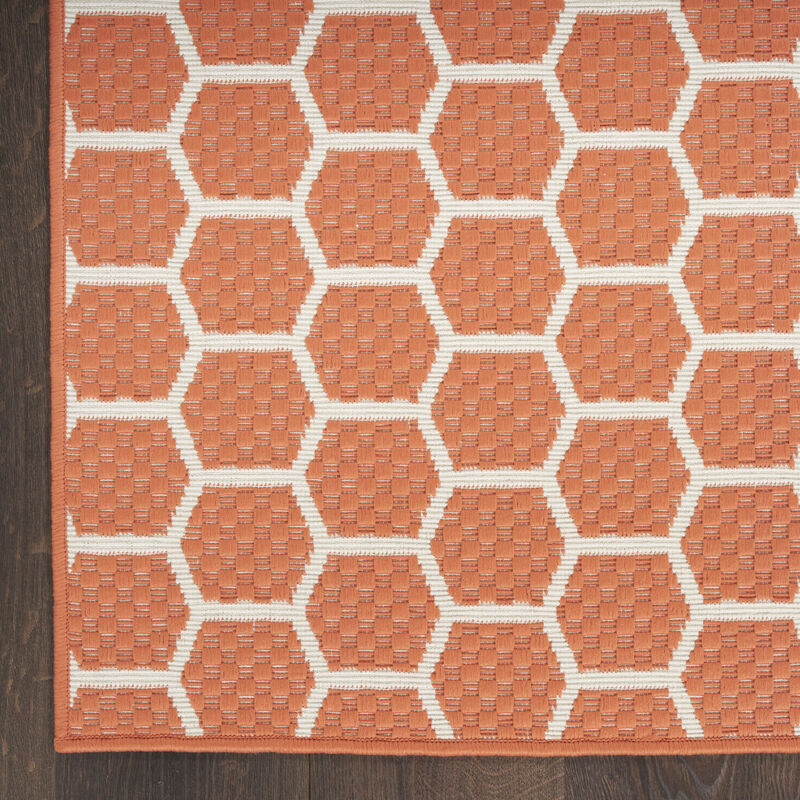 HomeRoots Geometric Indoor Outdoor Area Rug image number 4
