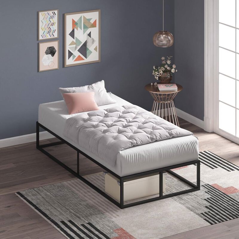 Sleek Metal Platform Bed Frame with Wood Slats – Low Profile Design
