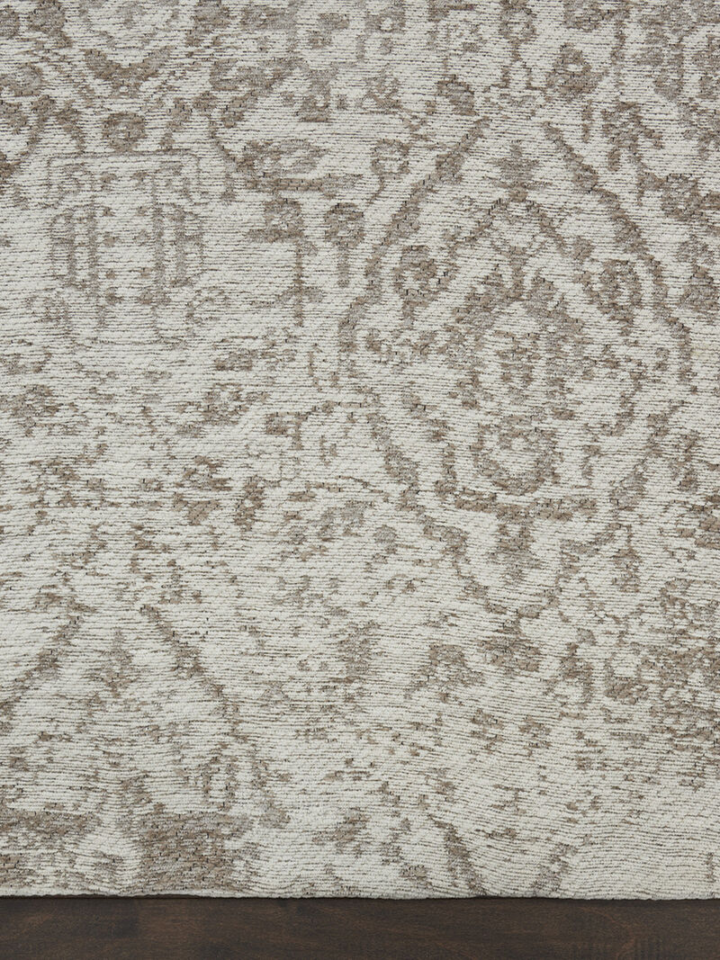 Damask DAS06 Ivory 3'6" x 5'6" Rug