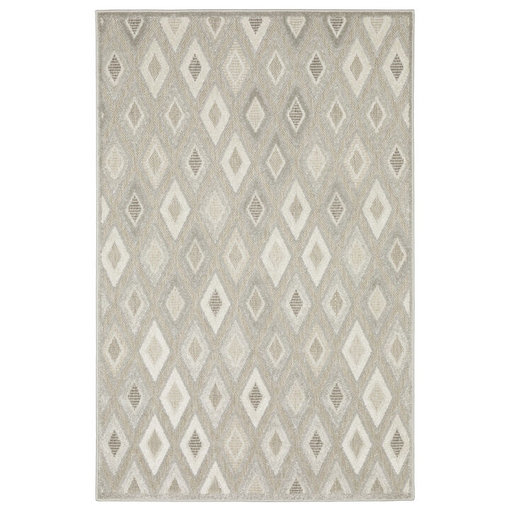 HomeRoots Diamond Area Rug