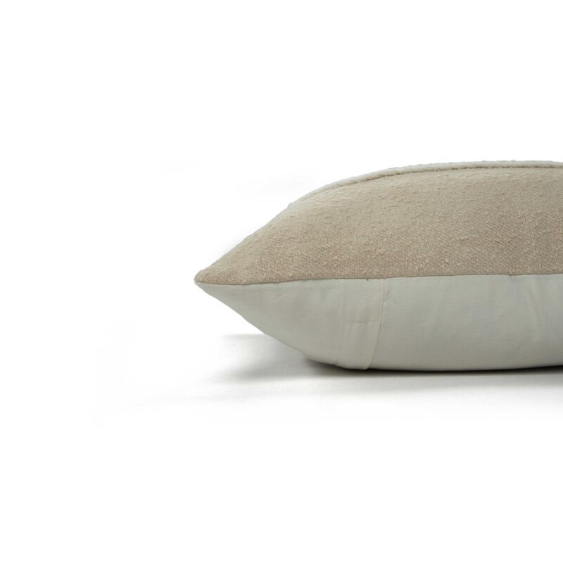 T22431 Pillow