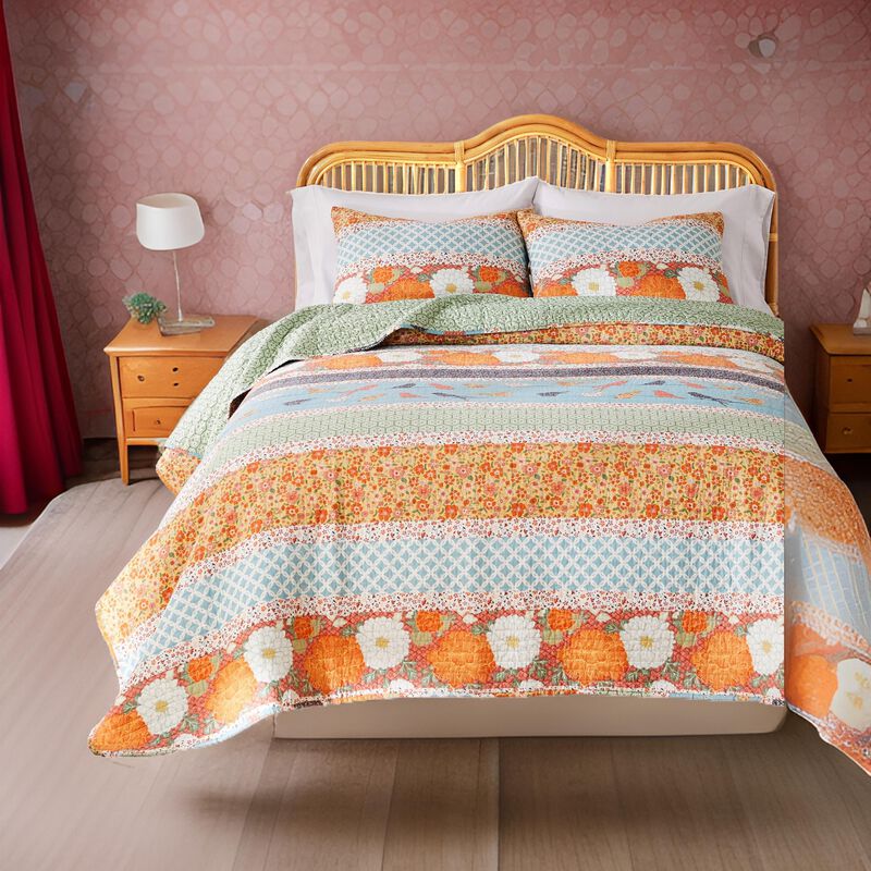 Nite 3pc King Quilt Set, Calico Floral Songbird Pattern, Cotton Microfiber - Benzara