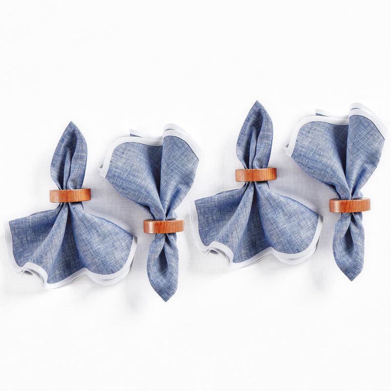 Solino Home Giselle Scallop Edge 100% Linen Dinner Napkins &ndash; Set of 4, 20 in Round, Machine Washable, Holiday and Everyday Dining