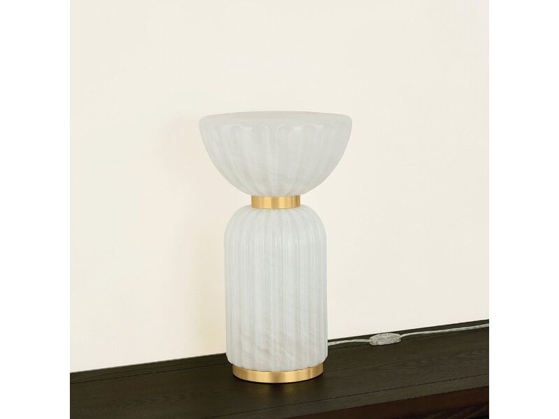 Cordelia Table Lamp image number 1