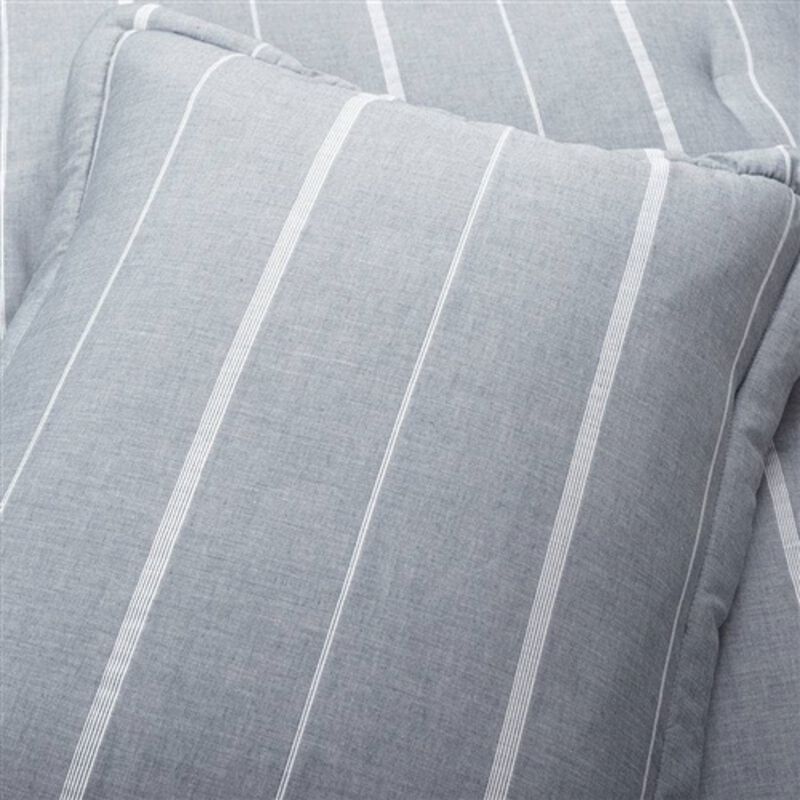 Soft Stripe 3-Piece Comforter Set Lightweight Bedding for a Stylish Bedroom Look