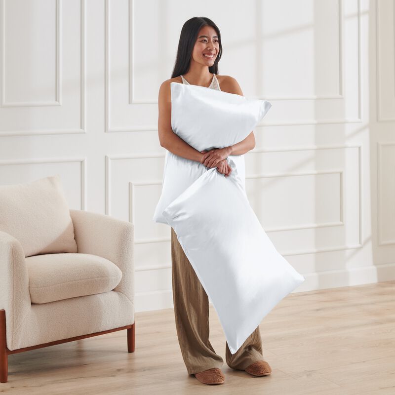 Satin Pillowcase Set for Hair and Skin image number 3
