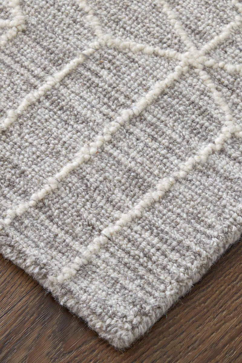 Emerson T8015 Gray/Ivory 9'6" x 13'6" Rug by Thom Filicia image number 4
