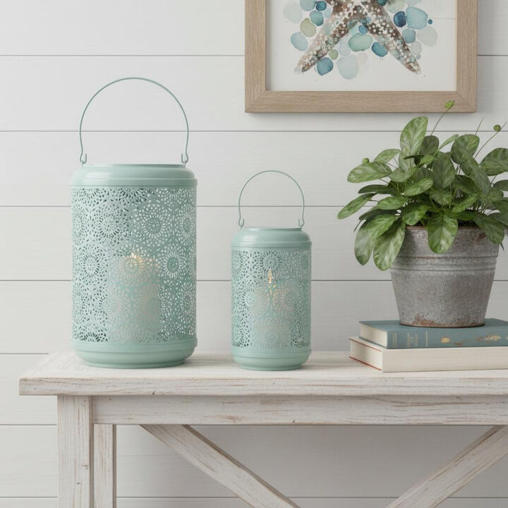 HomeRoots Set of Two Green Abstract Metal Tabletop Lantern Candle Holders