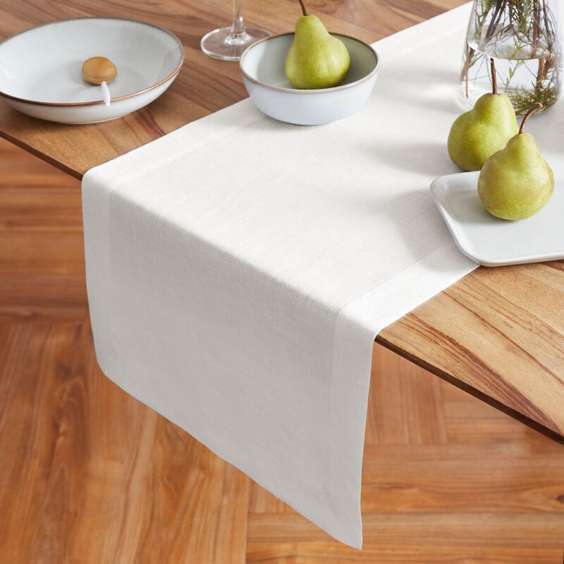 Solino Home 100% Pure Linen Table Runner - Sonoma