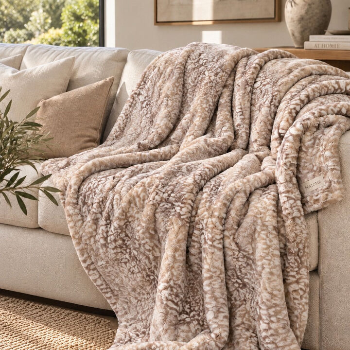 San Diego Plush Cheetah Large Faux Fur Throw Blanket
