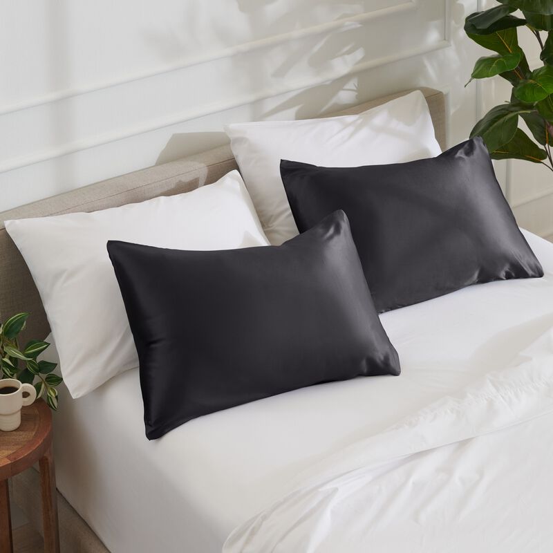 Satin Pillowcase Set for Hair and Skin image number 4