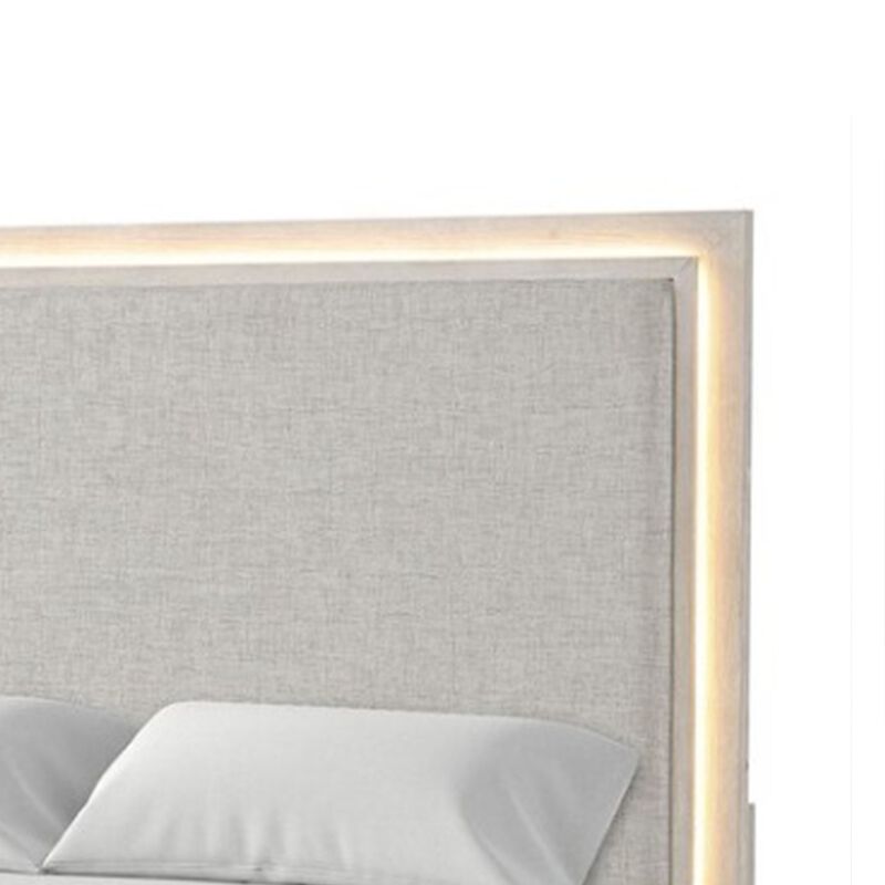 Queen Bedroom Set in Weathered Gray Wood with White & Silver Accents &ndash; 3 Piece Set with 2 Nightstands image number 6