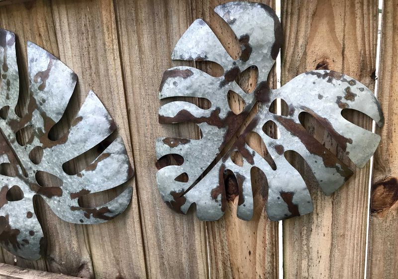 Set of 2 Galvanized Zinc Finish Metal Monstera Leaf Sculptures Wall Hangings image number 5