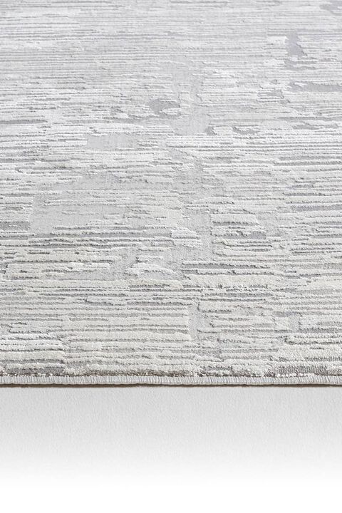 Cirque Jovie Moonstruck 3'11" x 5'11" Rug