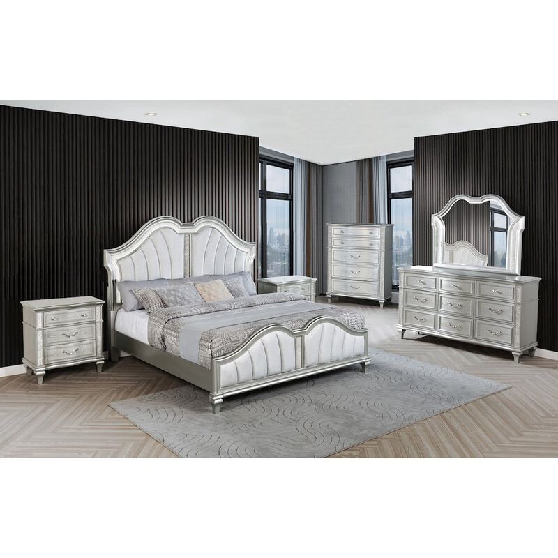 Best Quality Furniture 6 Piece Silver Eastern King Panel Bedroom Set (Ekb+Dresser+Mirror+2Ns+Chest)