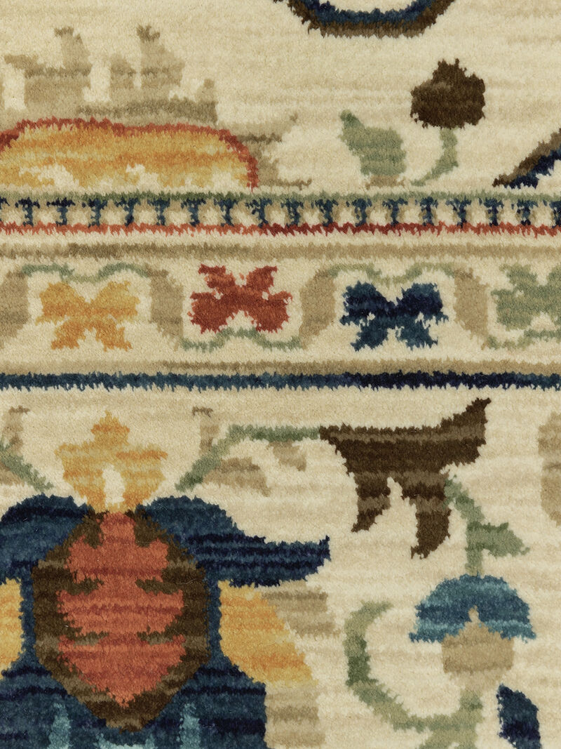 Francesca 5'3" x 7'6" Ivory Rug image number 2