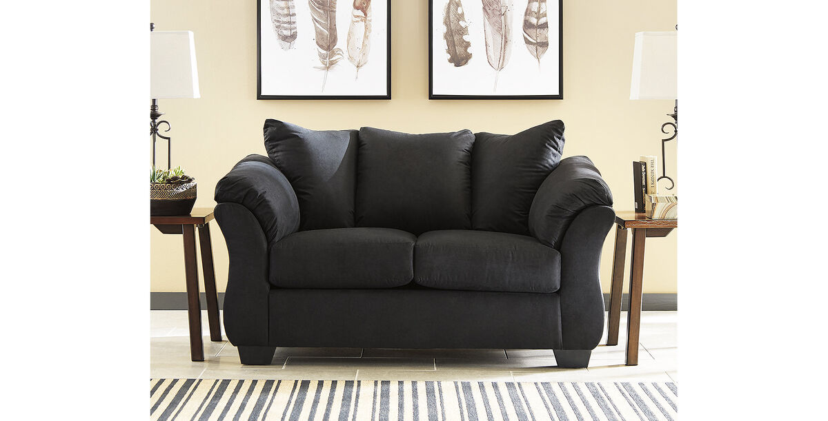 Darcy Loveseat