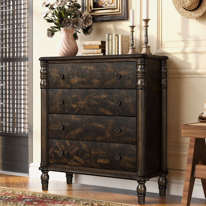 Zugtes Farmhouse Chest