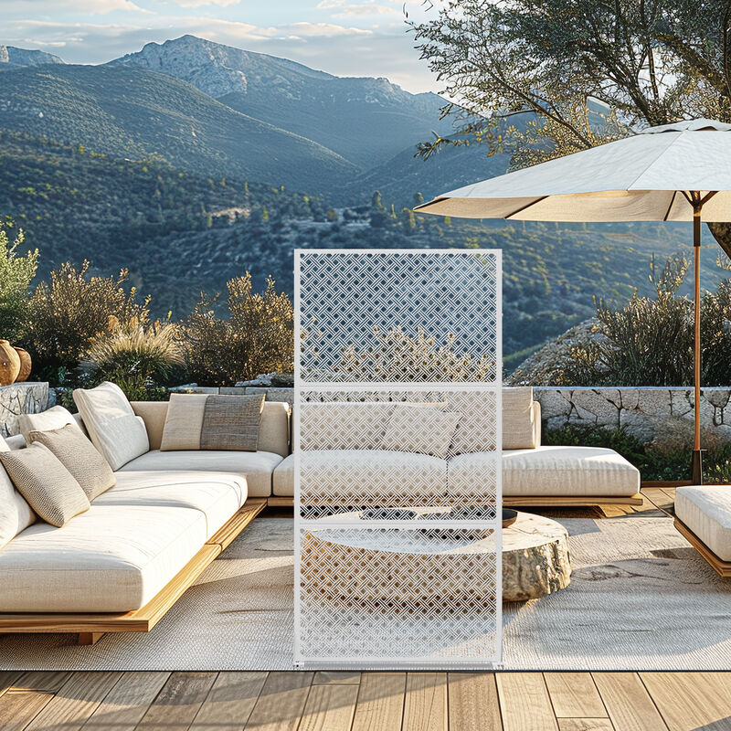 Arched Metal Outdoor Privacy Screen, Freestanding Outdoor Divider Decorative Privacy Fence