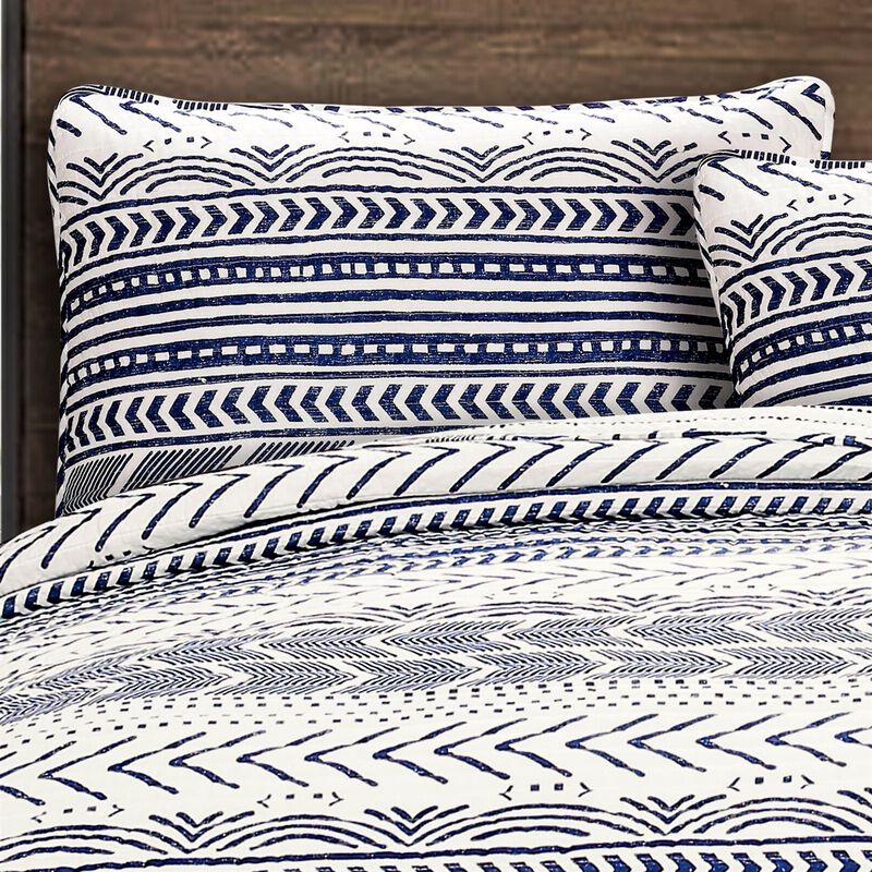 Scandinavian Cotton Comforter Set with Reversible Design &ndash; 3 Pieces
