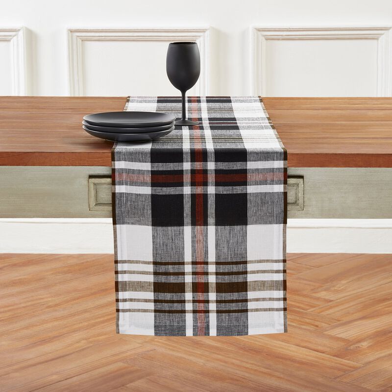 Solino Home Oxford Plaid 100% Linen Table Runner &ndash; Handcrafted, Machine Washable, Perfect for Holiday and Everyday Dining