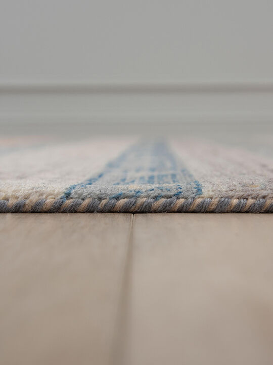 Spectrum SPT212 2' x 3'  Rug