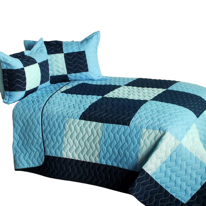 3-Piece Vermicelli Quilted Patchwork Plaid Quilt Set with Matching Pillow Shams