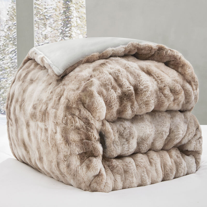 Redhaired Husky - Coma Inducer� Oversized Comforter Set