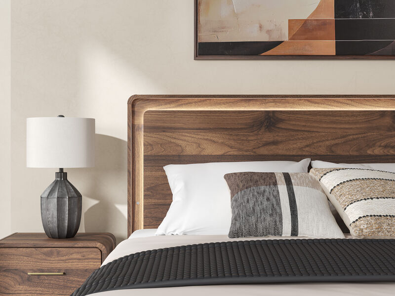 Hollinaze Panel Bed image number 2